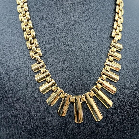 Vintage Gold Plated Cleopatra Fringe Necklace - Picture 5 of 12